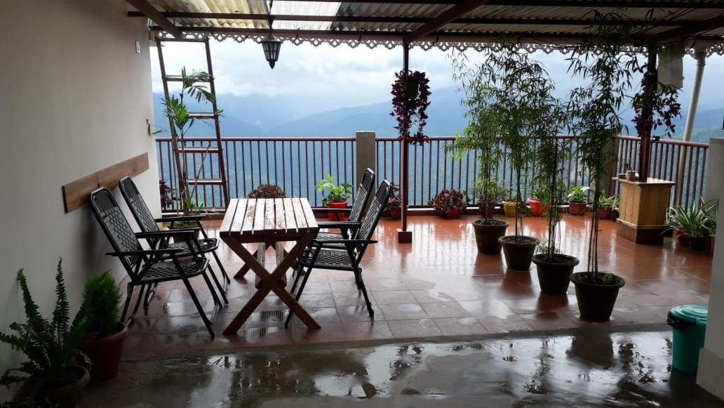 Kurseong The River View Homestay المظهر الخارجي الصورة