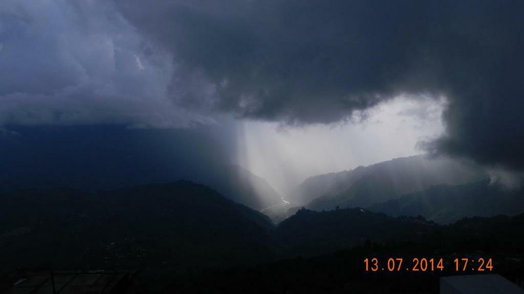 Kurseong The River View Homestay المظهر الخارجي الصورة